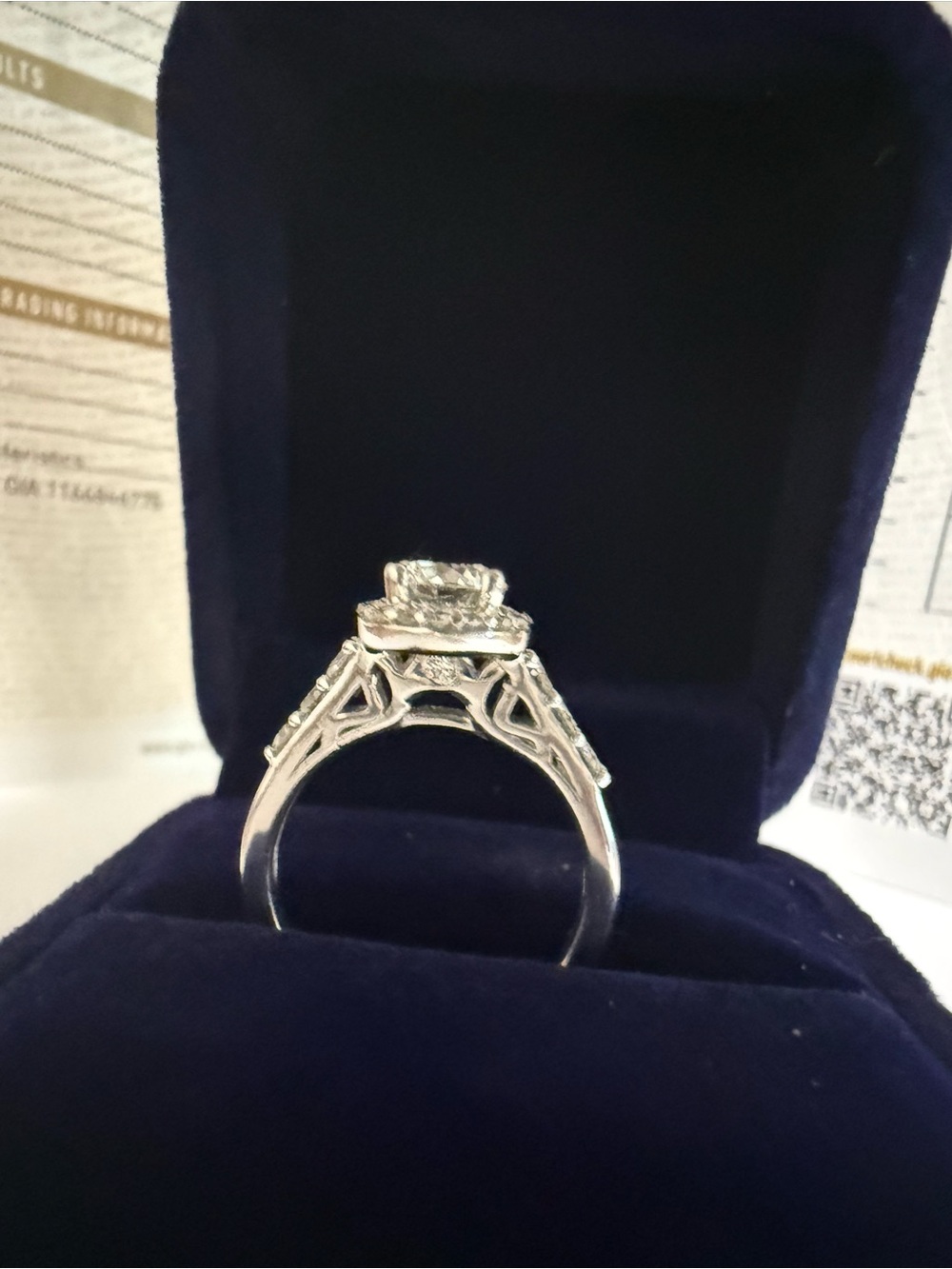 Brand NEW! Never worn! Natural Diamonds! 19K with White Gold, - Picture 3 of 11